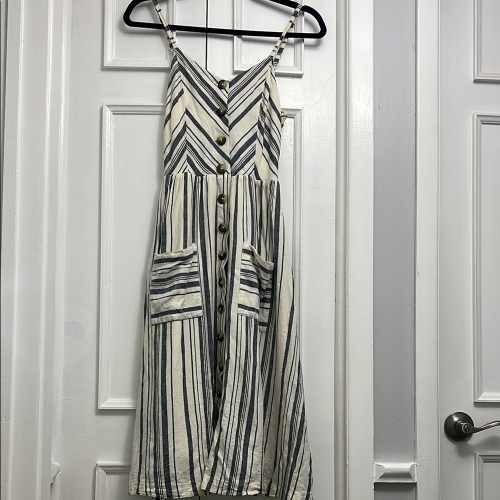 #007 Reitmans Black and White Spaghetti Strap Sundress Midi